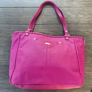 🆕 Thirty-one Jewell Townsfair Reversible Tote
Fuchsia/ Silver